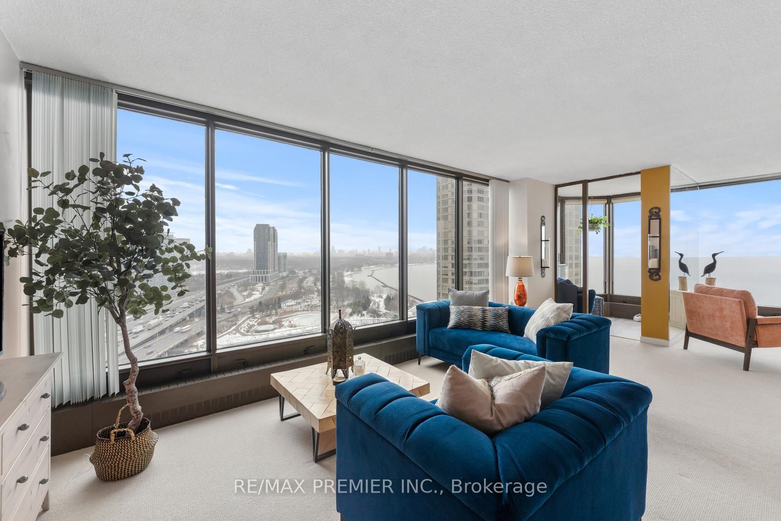 2045 Lake Shore Boulevard W, #2103