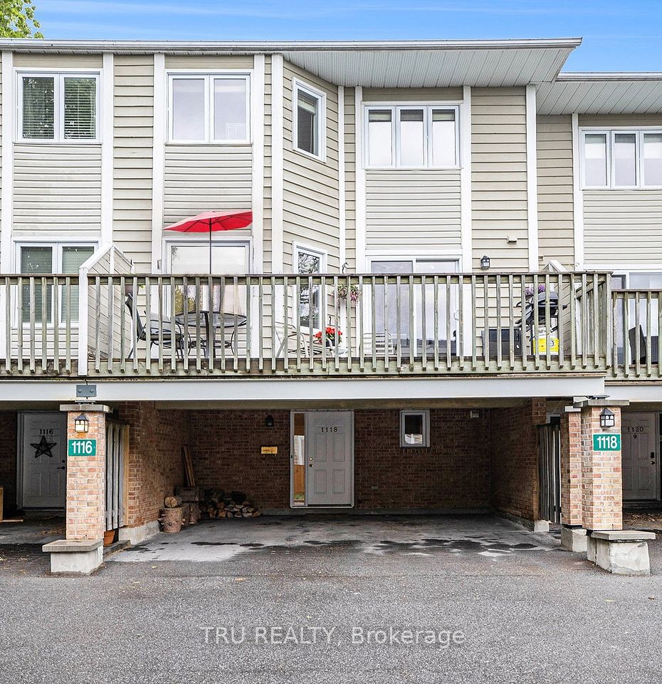 1118 Chimney Hill