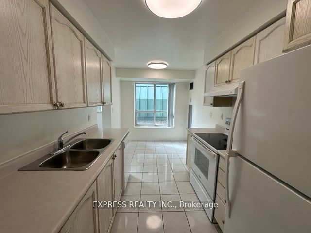 39 Pemberton Avenue
