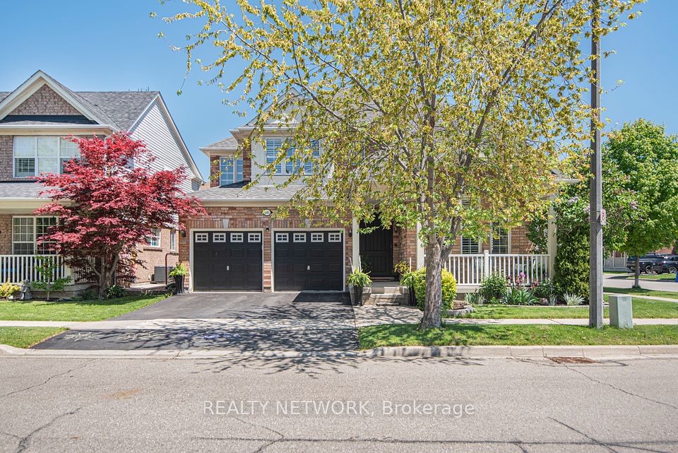 941 Huffman Crescent, Milton, ON L9T 6M7