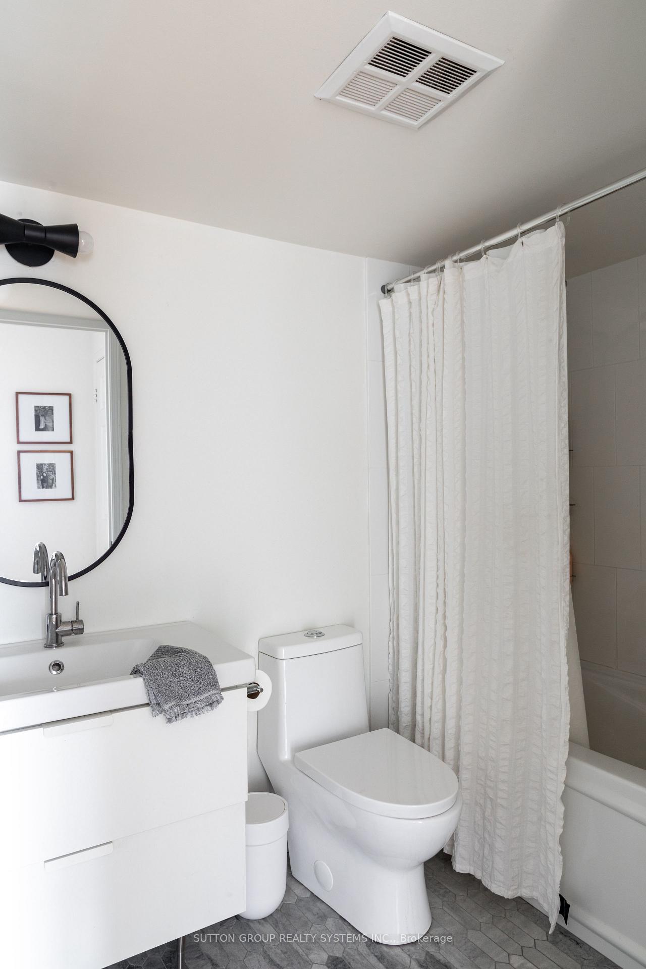 1 Bedroom Condo at 11 Michael Power, Toronto For sale