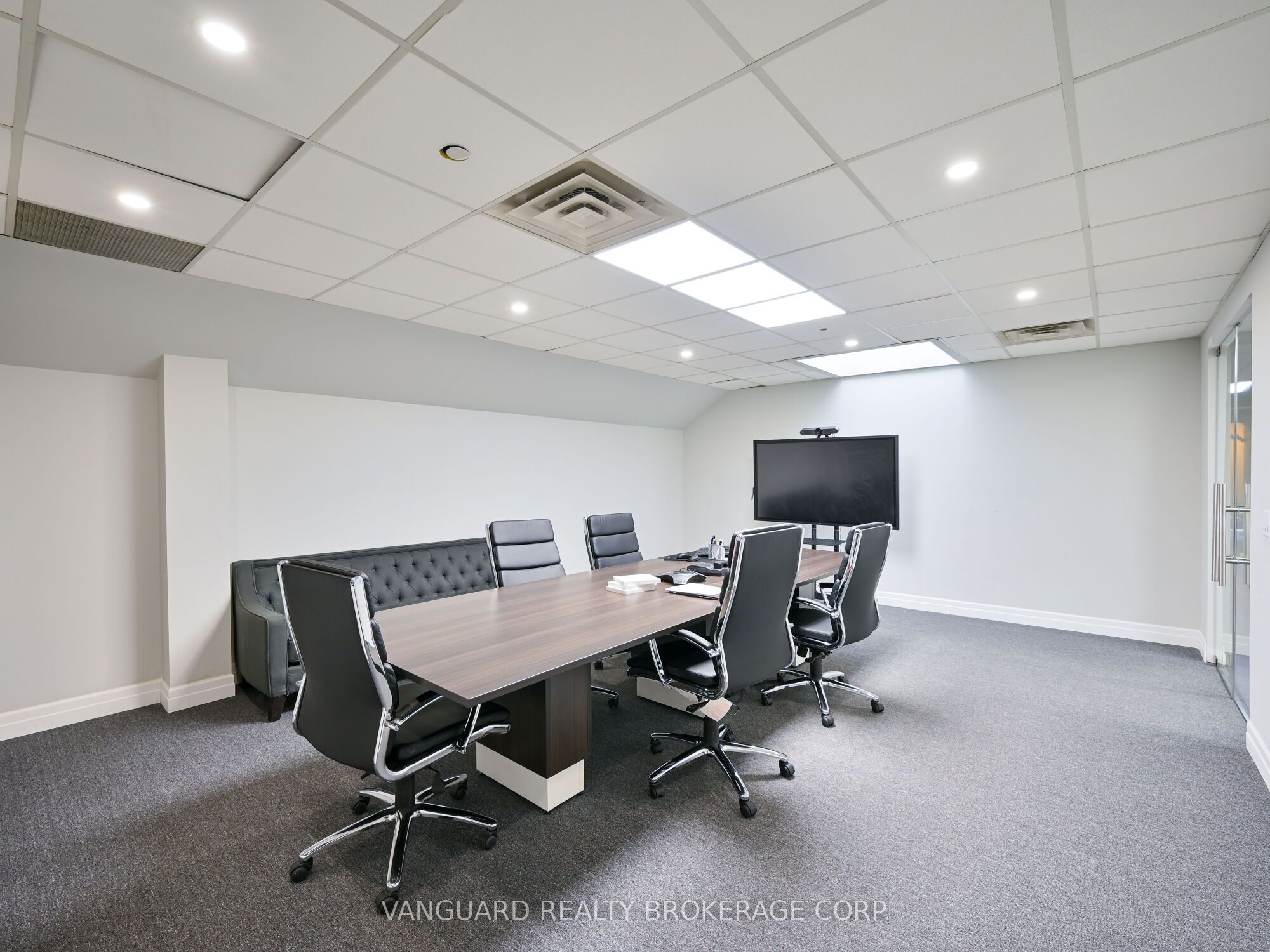 40 Pippin Road, #6
