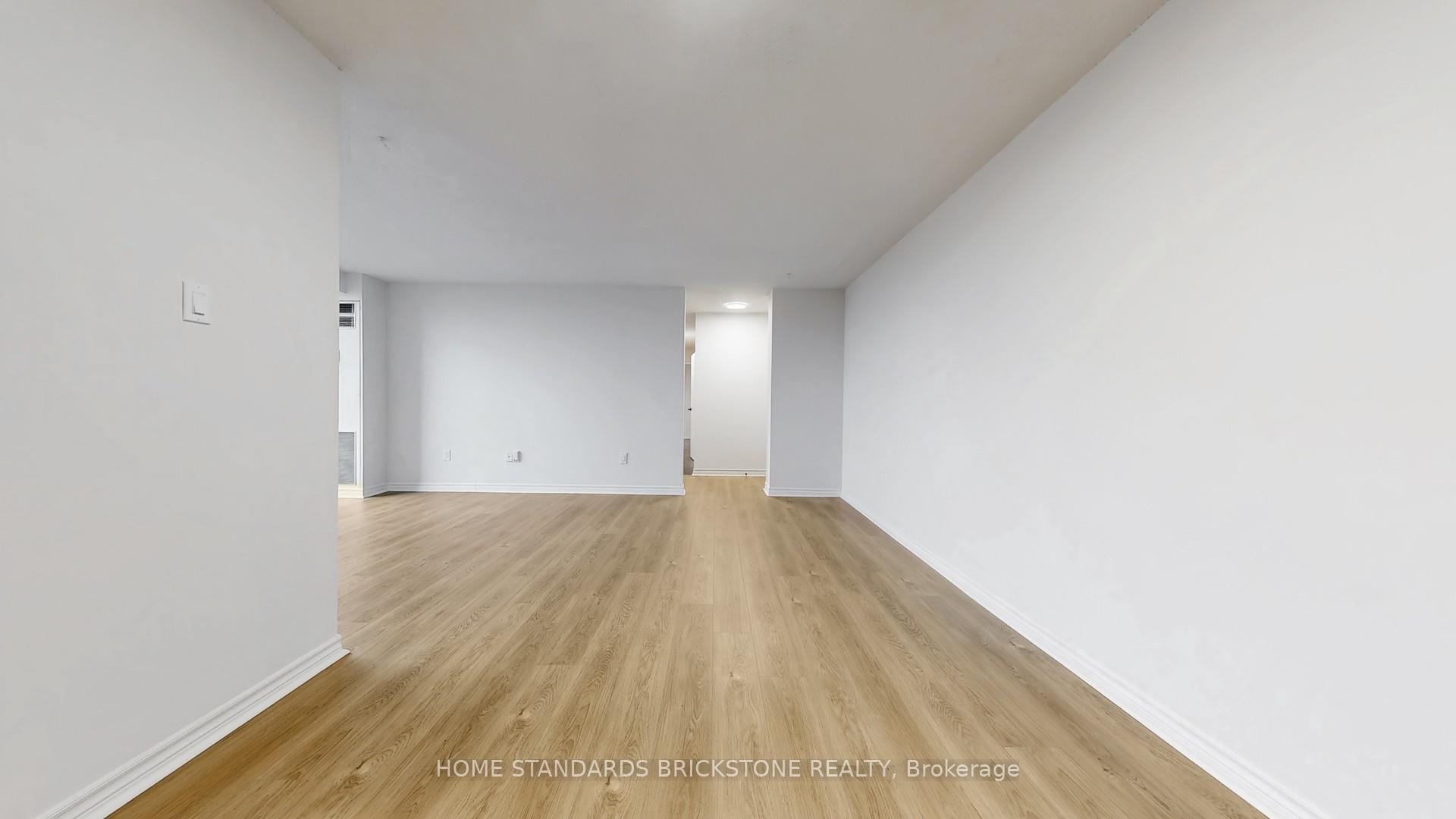 3 Bedrooms Condo at 205 Hilda, Toronto For sale