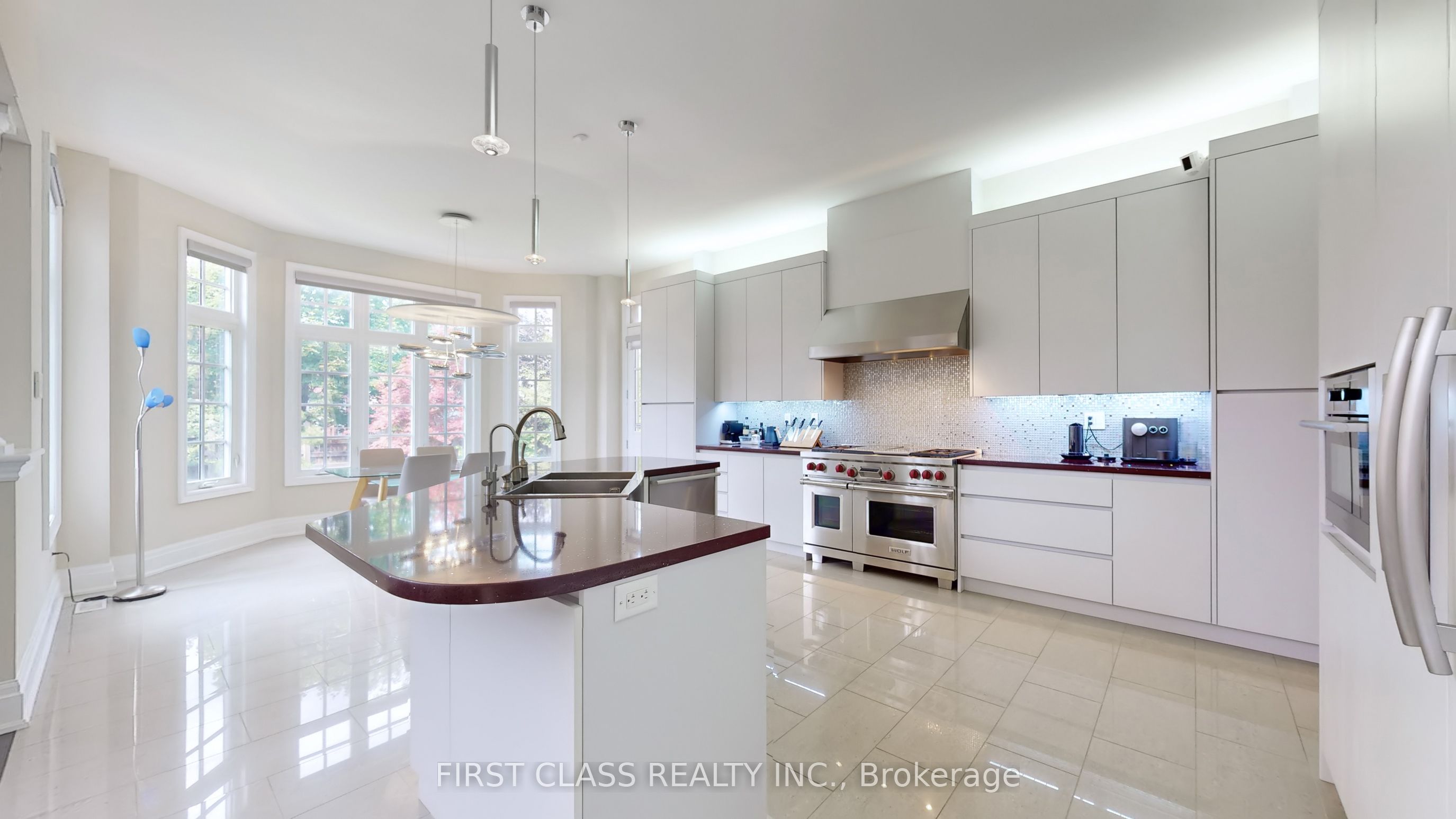 1 Ernie Amsler Court