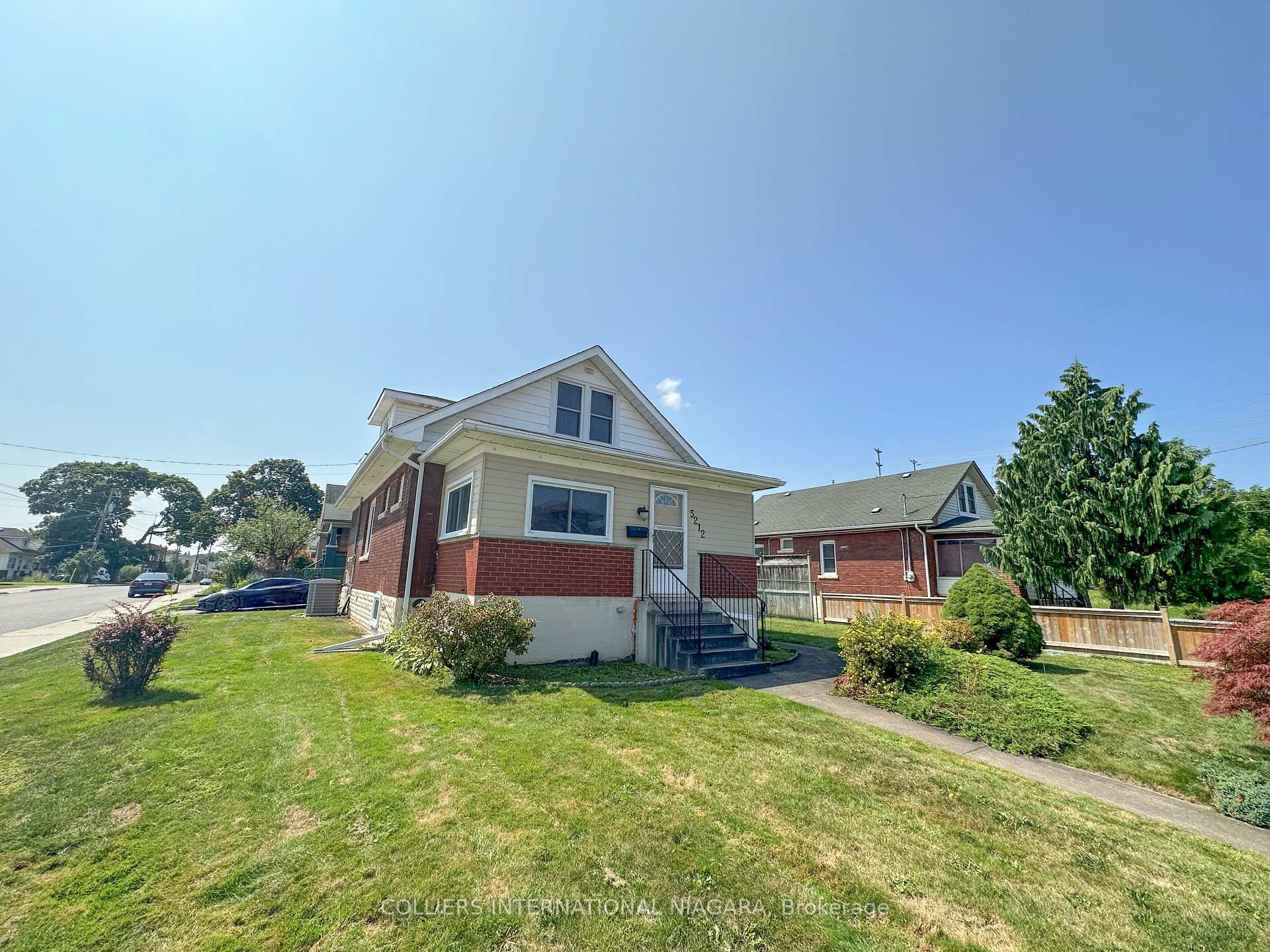 5212 BRIDGE Street, Niagara Falls, ON L2E 2T3