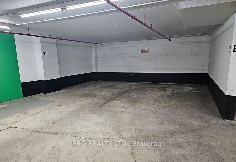 75 King Street E, #PH3