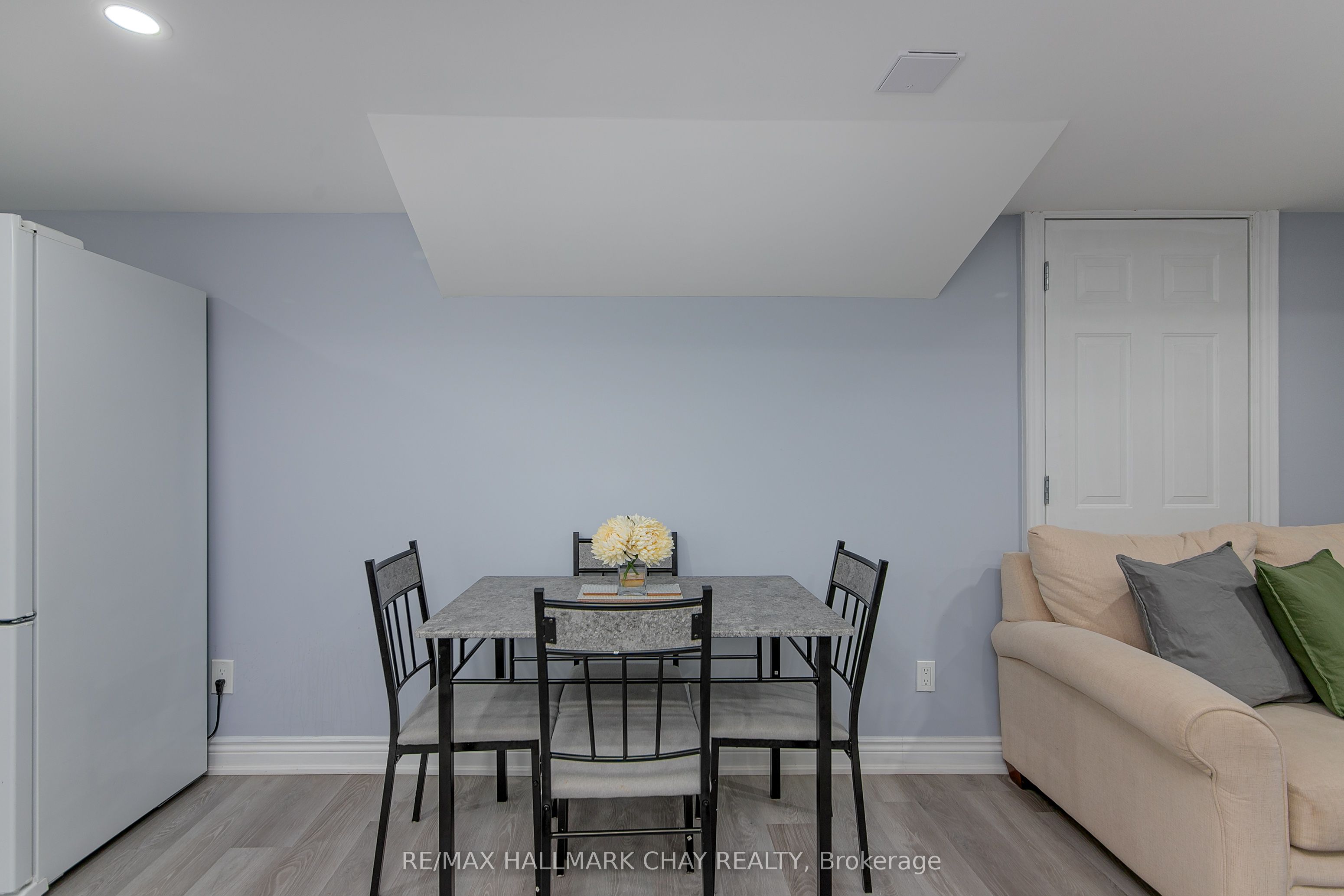 896 John Street, #B1