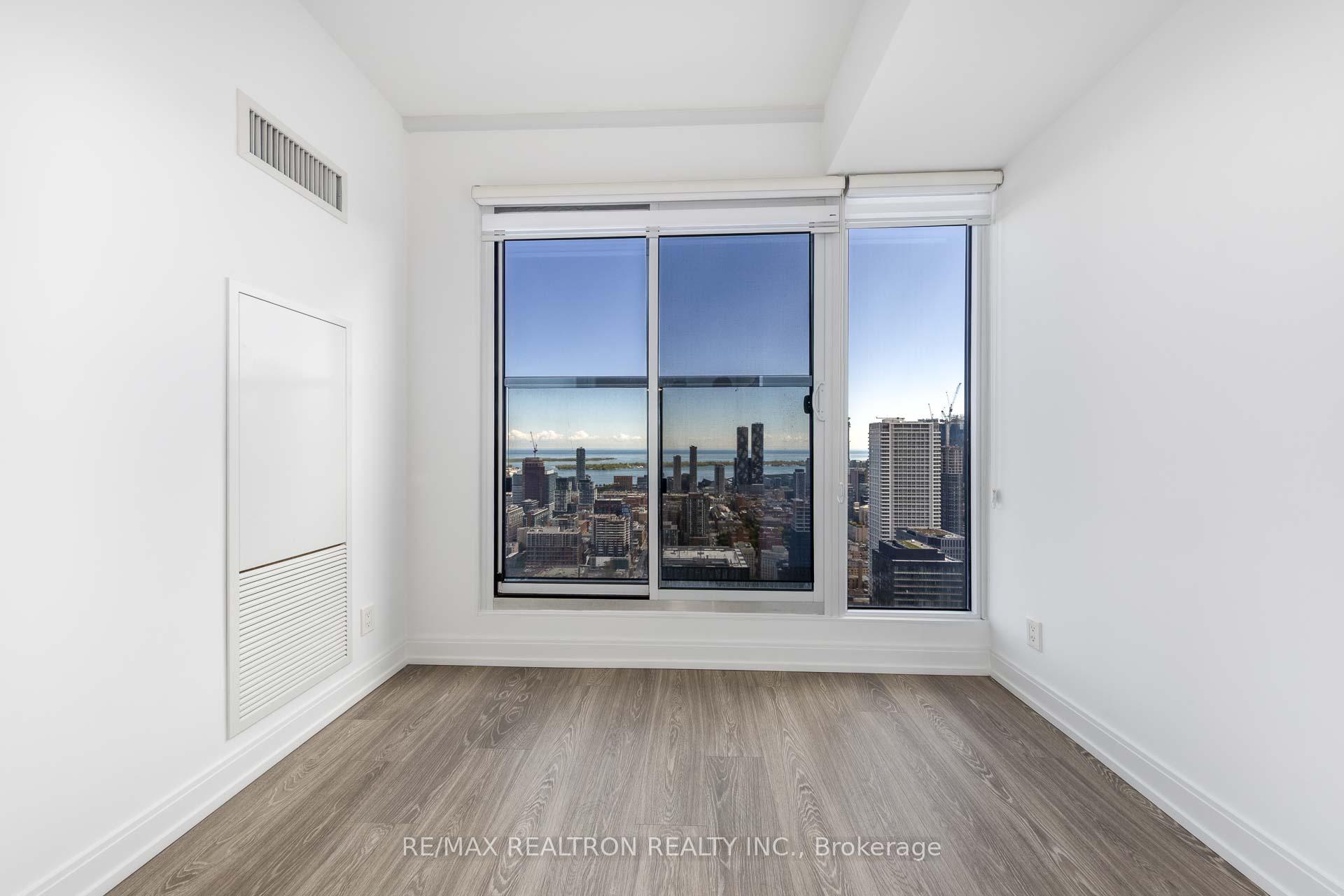 1 Bedroom Condo at 181 Dundas, Toronto For sale