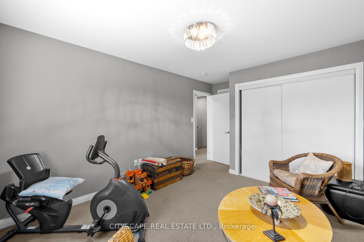 765 Banks Crescent