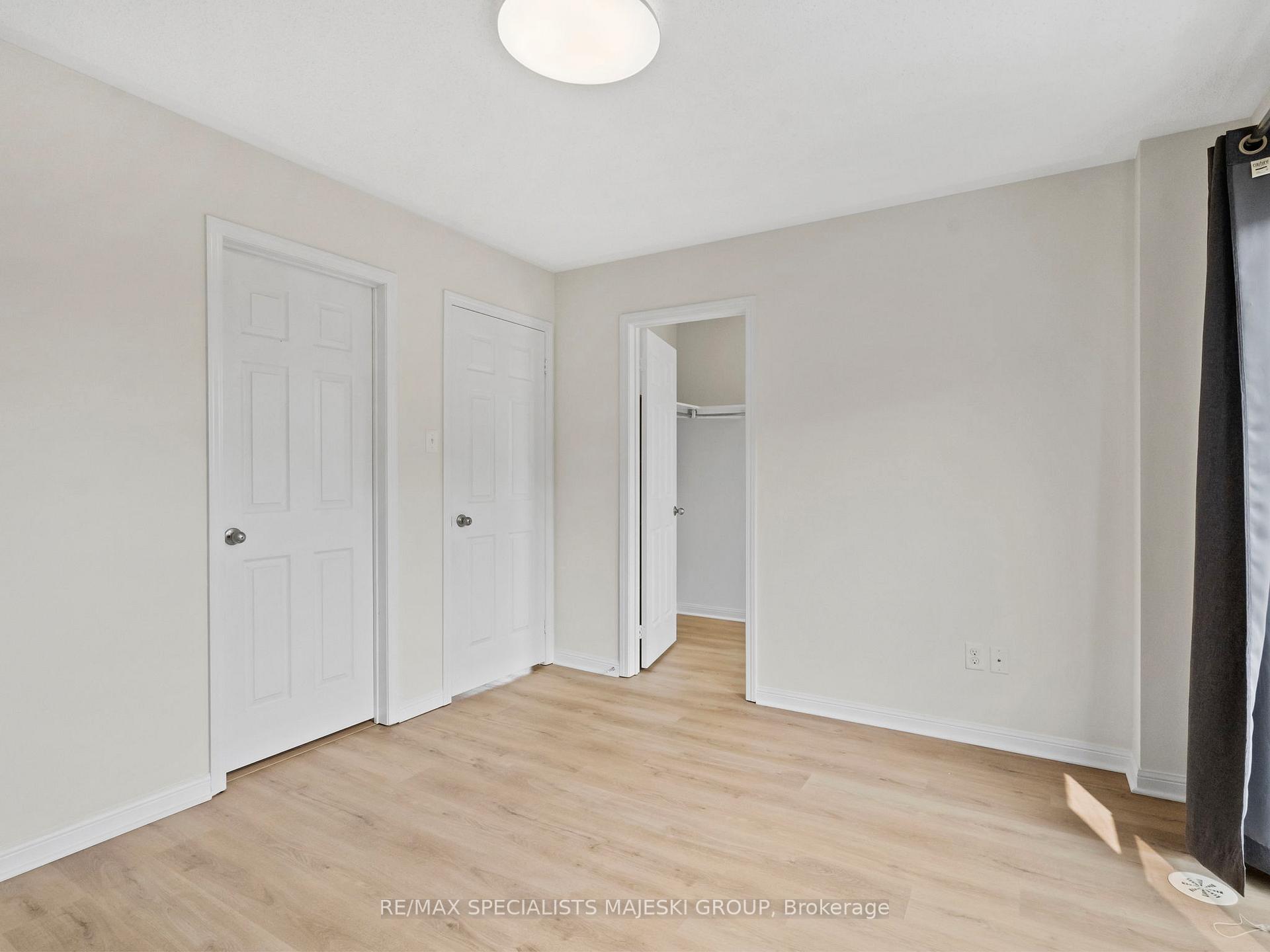 2 Bedrooms Condo at 2891 Rio, Mississauga For sale