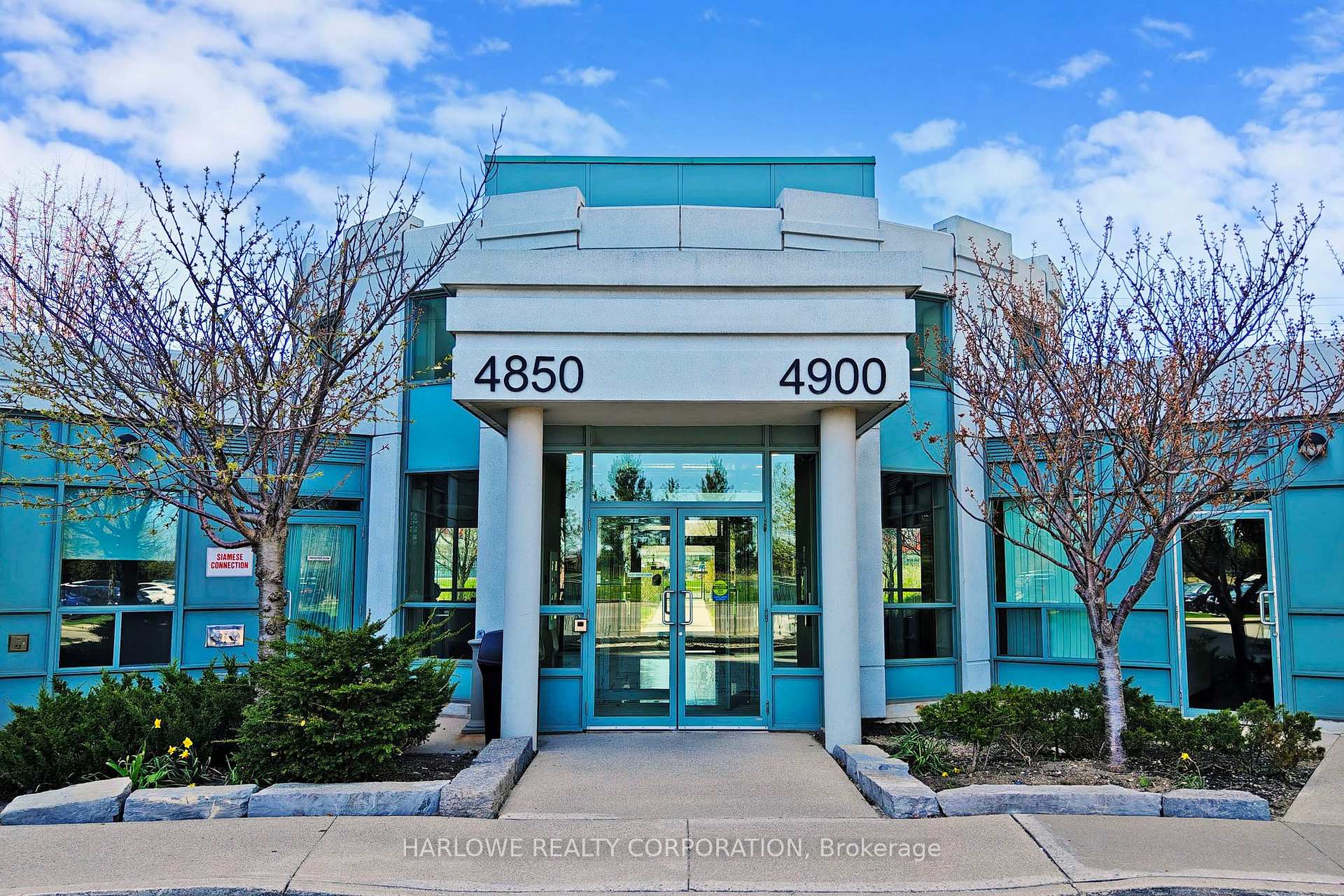 2 Bedrooms Condo at 4850 Glen Erin,  Mississauga For sale