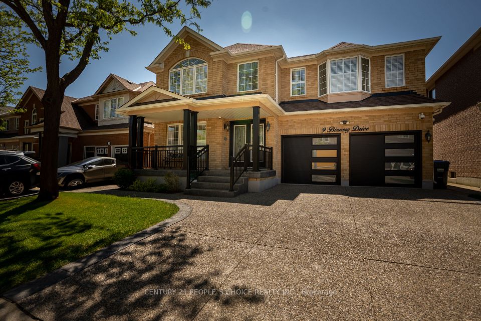 9 Binnery Drive, Brampton, ON L6P 1A3