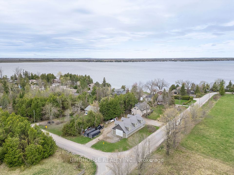 1393 Killarney Bay