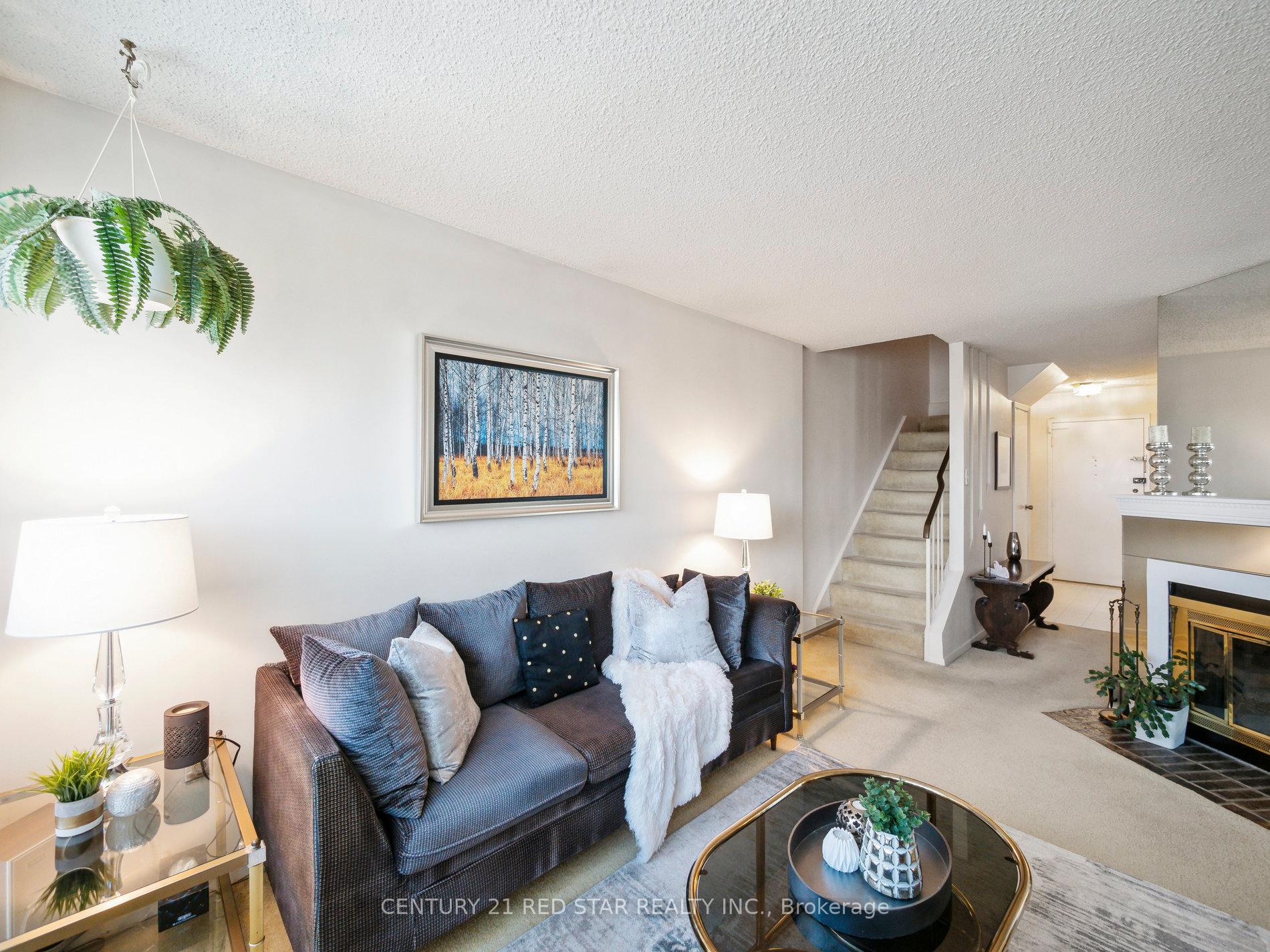 2 Bedrooms Condo at 4001 Don Mills, Toronto For sale
