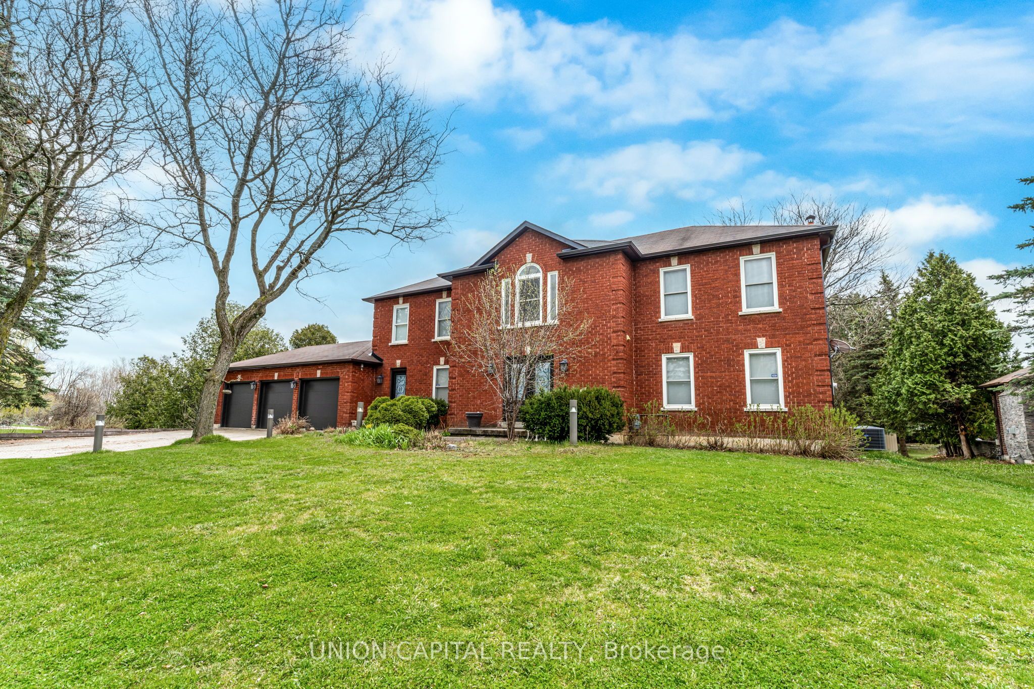 12 Reesor Place