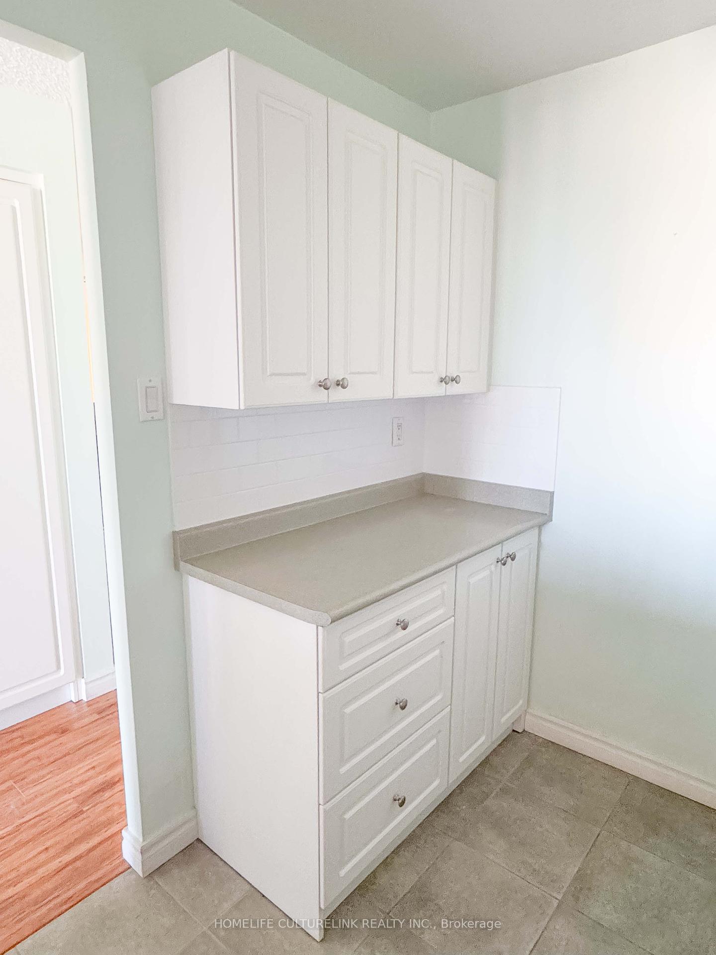 1 Bedroom Condo at 410 MCLEVIN, Toronto For sale