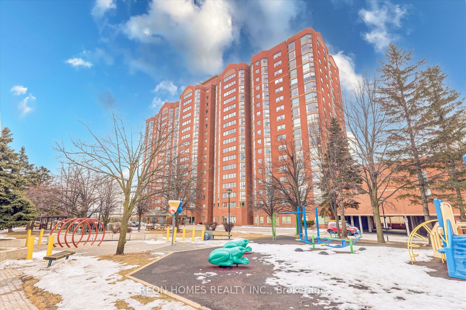3 Bedrooms Condo at 2466 Eglinton, Toronto For sale