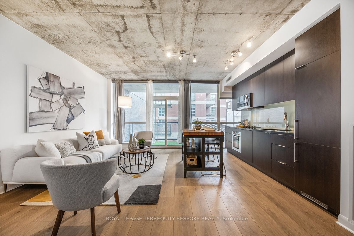 478 King Street W, #202