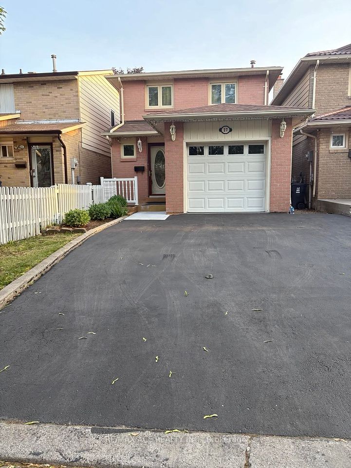 27 Woodsview