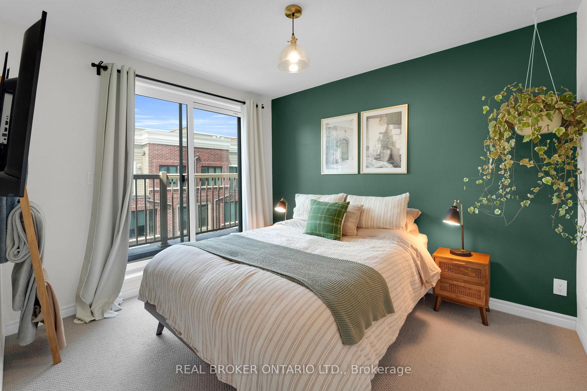 2 Bedrooms Condo at 100 Long Branch, Toronto For sale