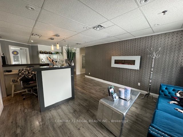 3016 Bloor Street W