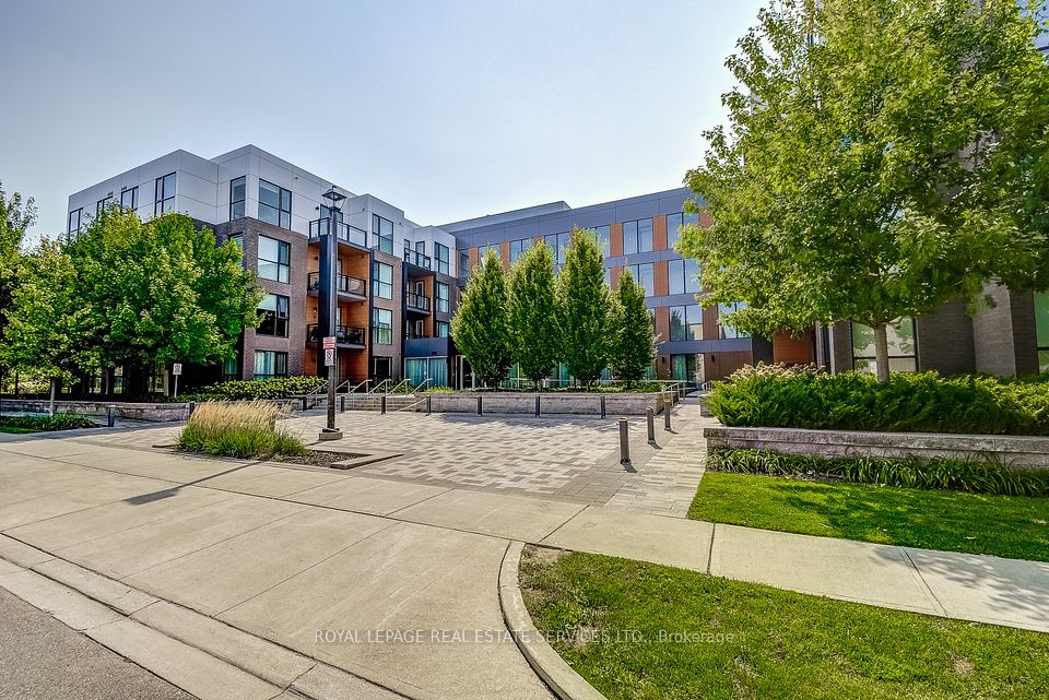 Property at #211 - 150 Sabina Drive, Oakville, ON L6H 7C3
