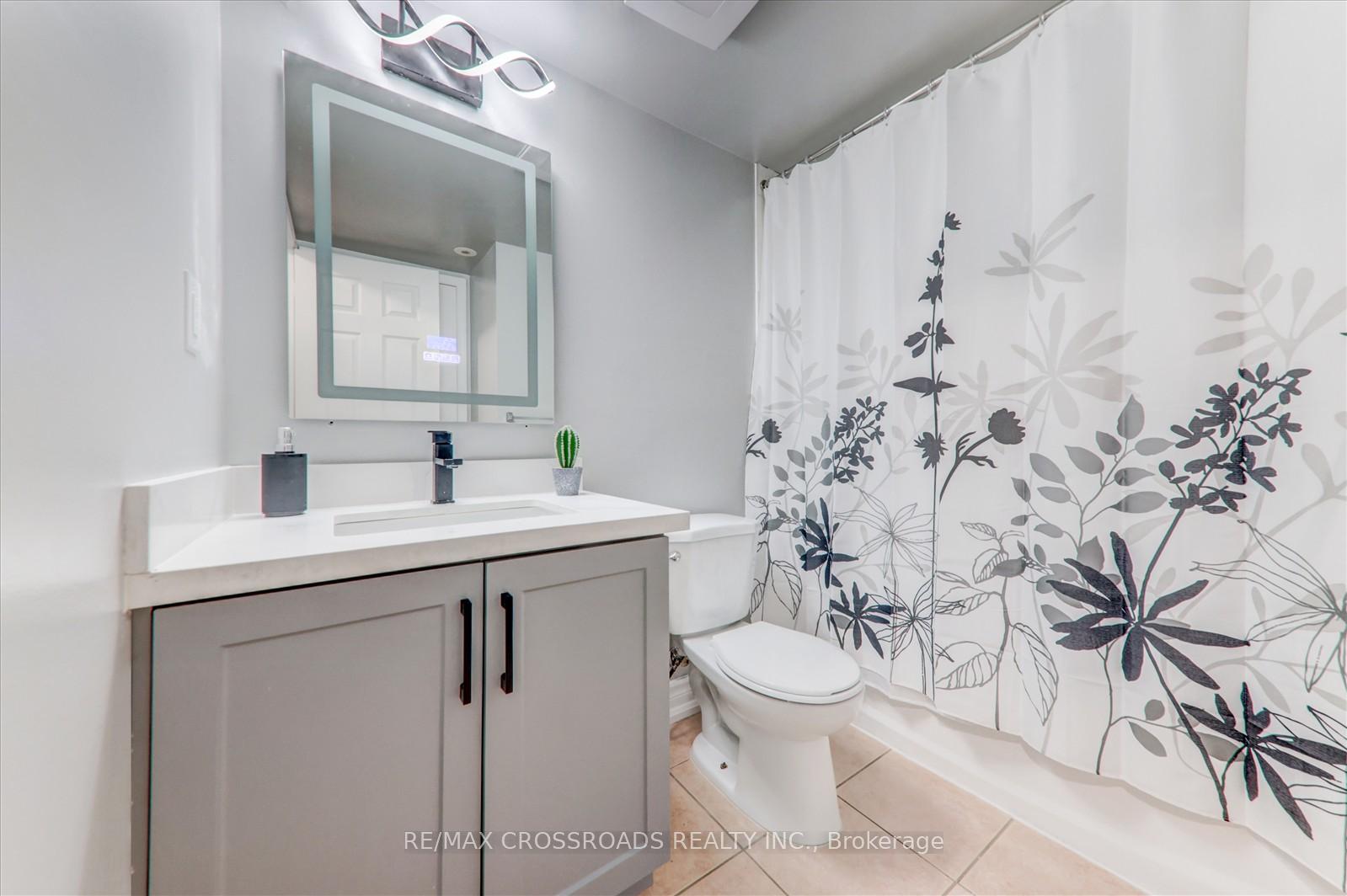 3 Bedrooms Condo at 3047 Finch, Toronto For sale