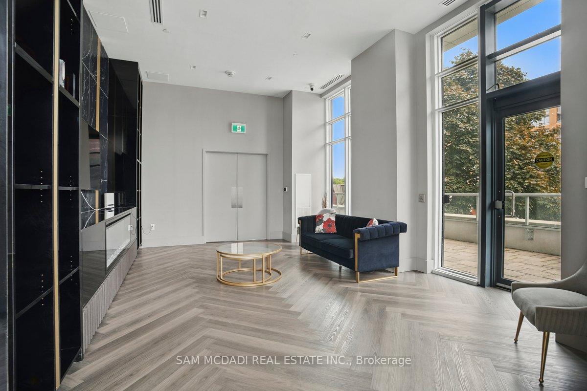 2 Bedrooms Condo at 3220 Sheppard, Toronto For sale