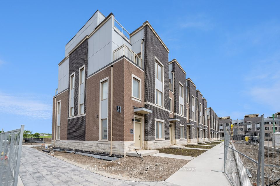 80 Honeycrisp Crescent