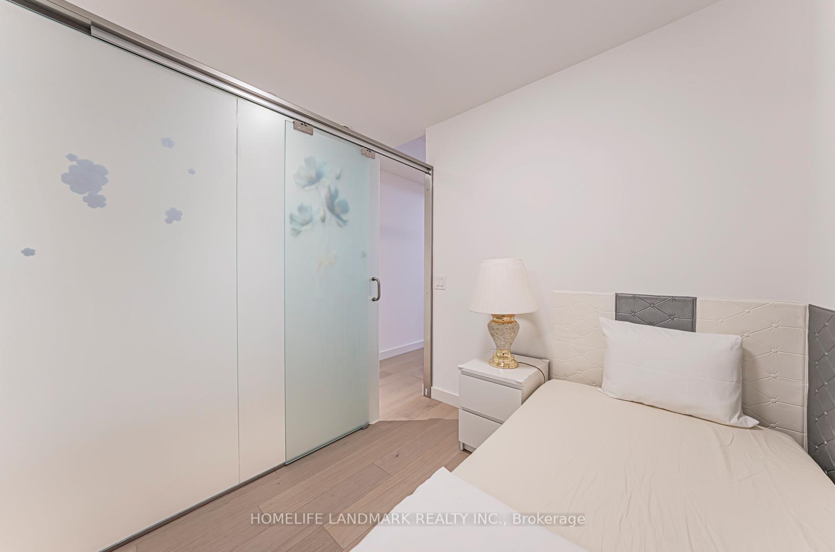1 Bedroom Condo at 81 Wellesley, Toronto For sale