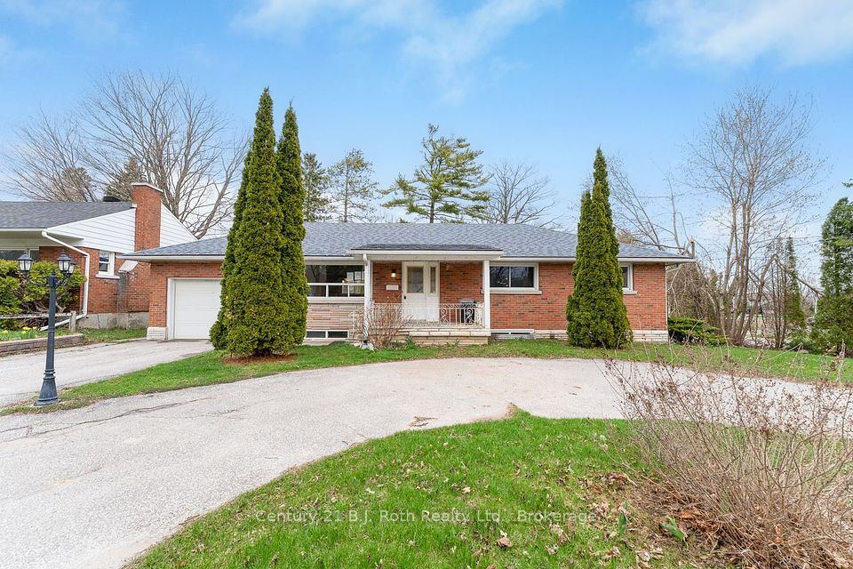 362 Parkhurst