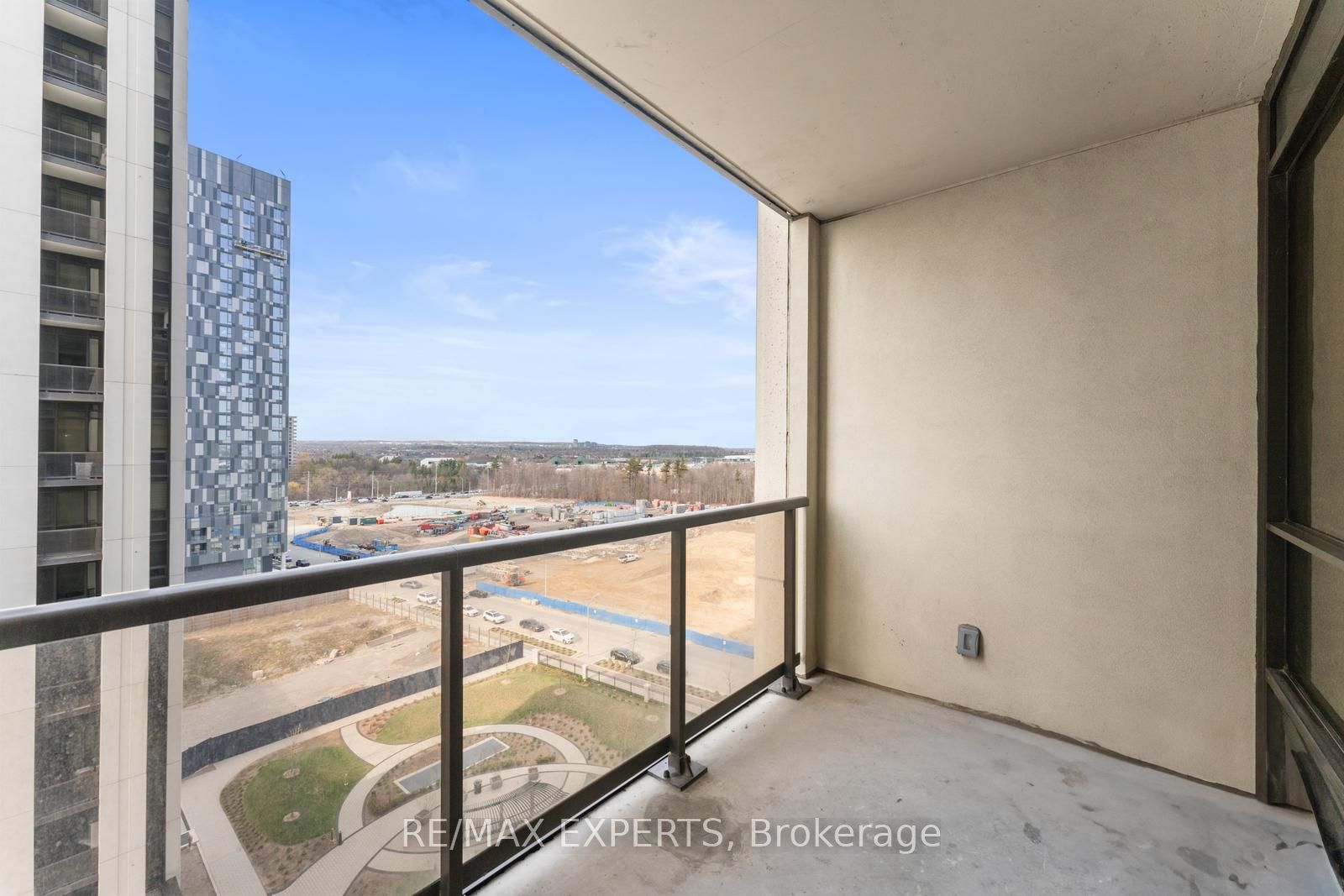 9075 Jane Street 1010