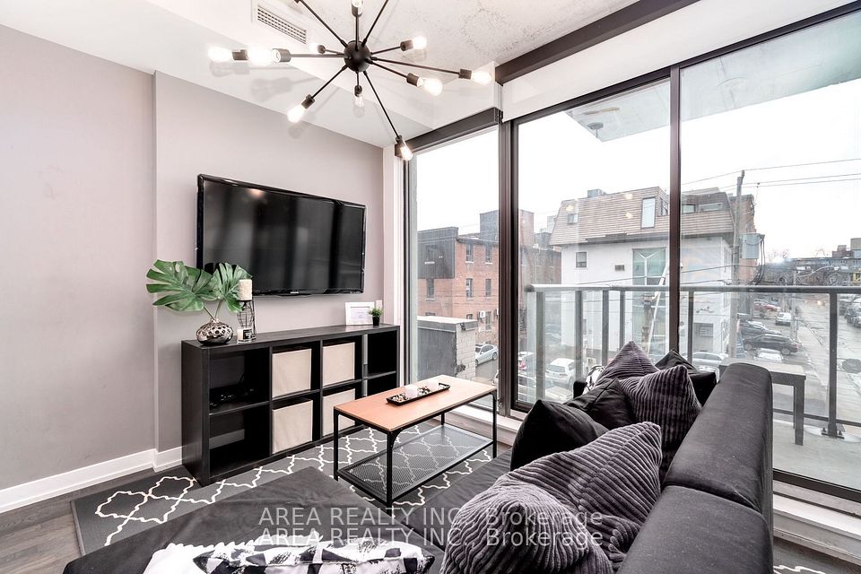 461 Adelaide