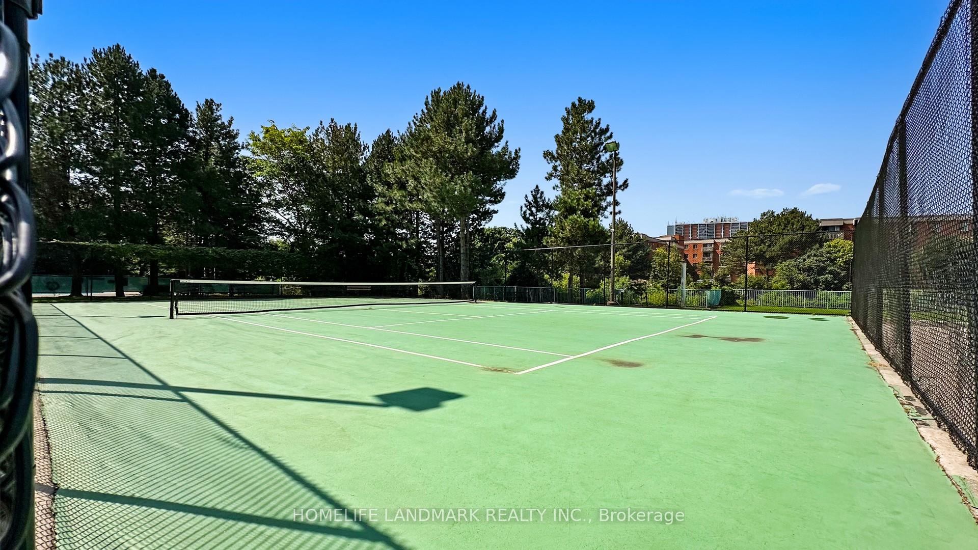3 Bedrooms Condo at 4725 Sheppard, Toronto For sale