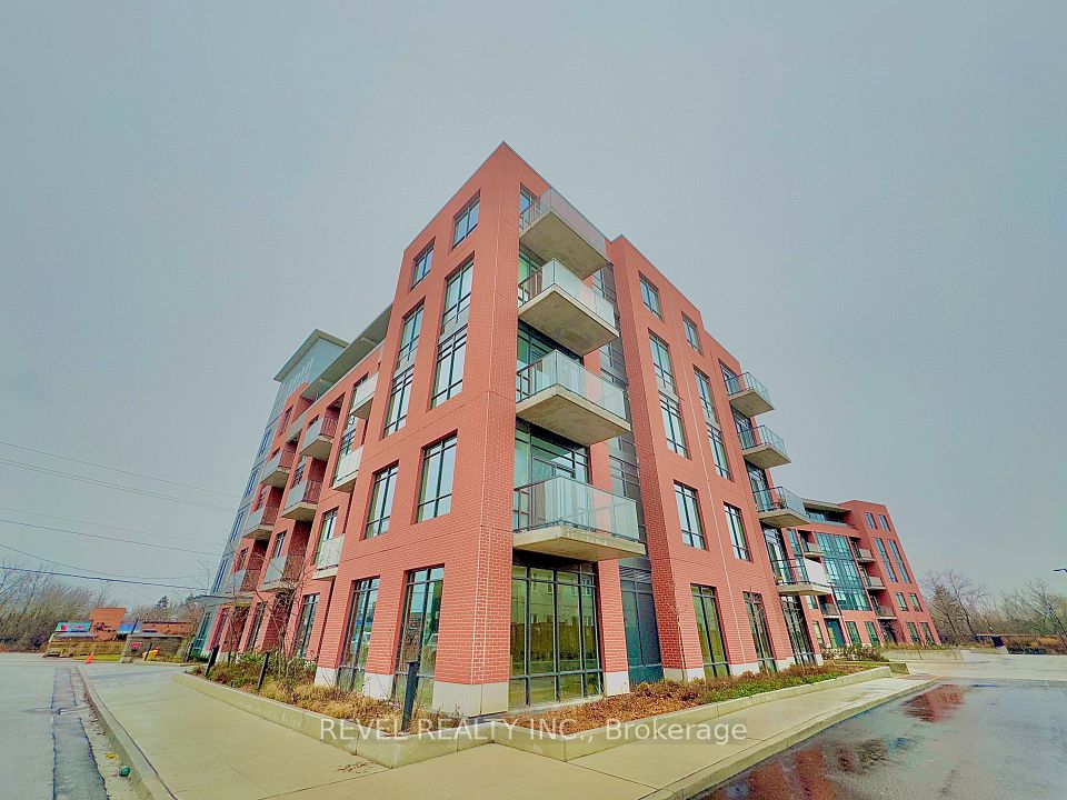 1010 Dundas