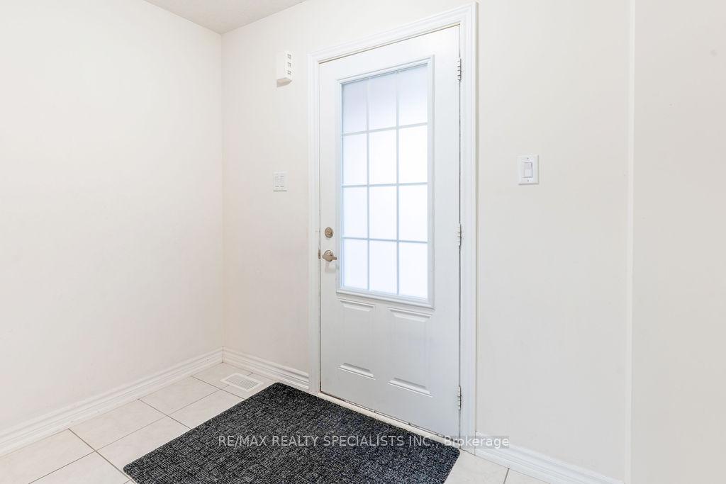78 Munro Circle, Brantford, ON N3T 0R5