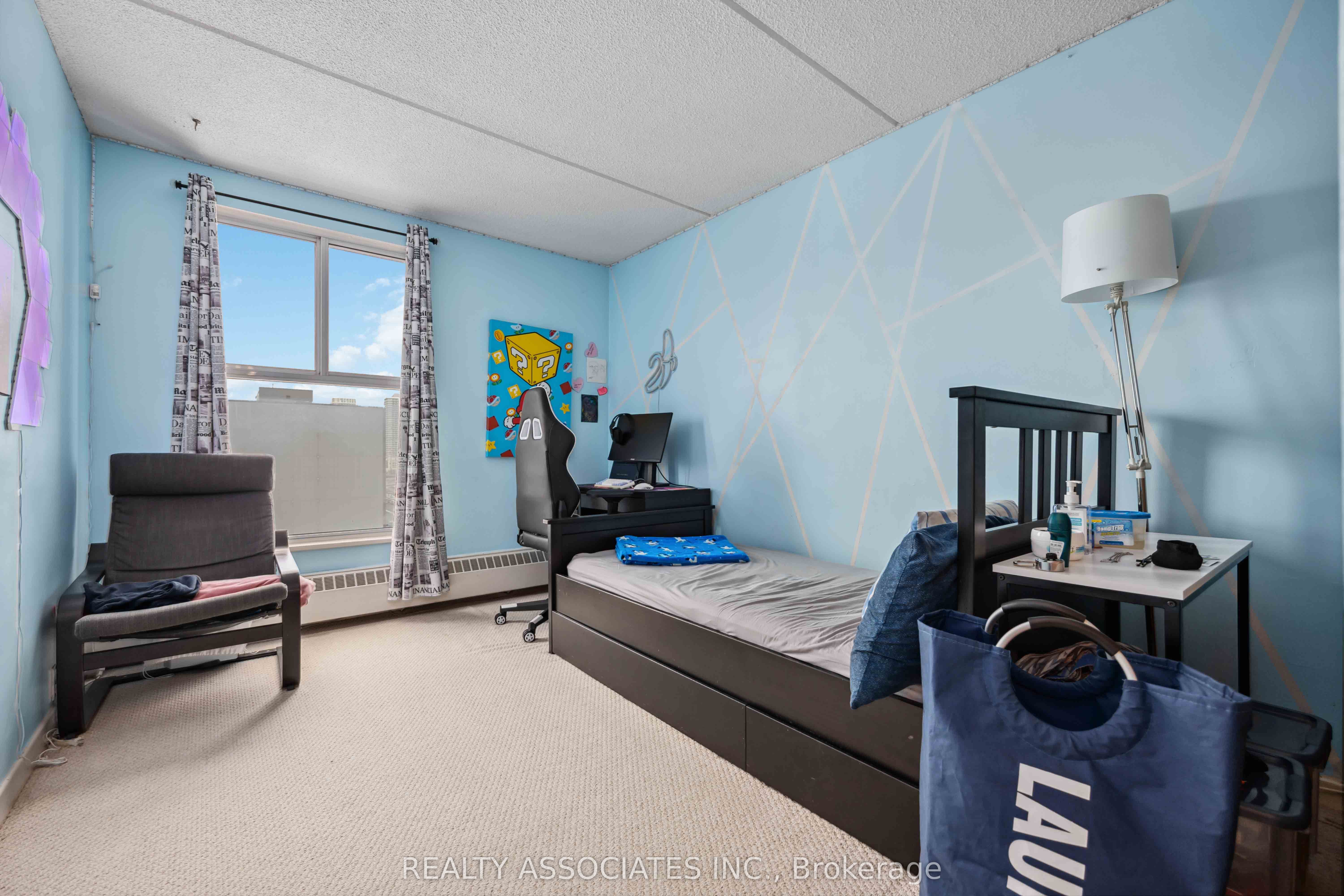 2 Glamorgan Avenue, #1014
