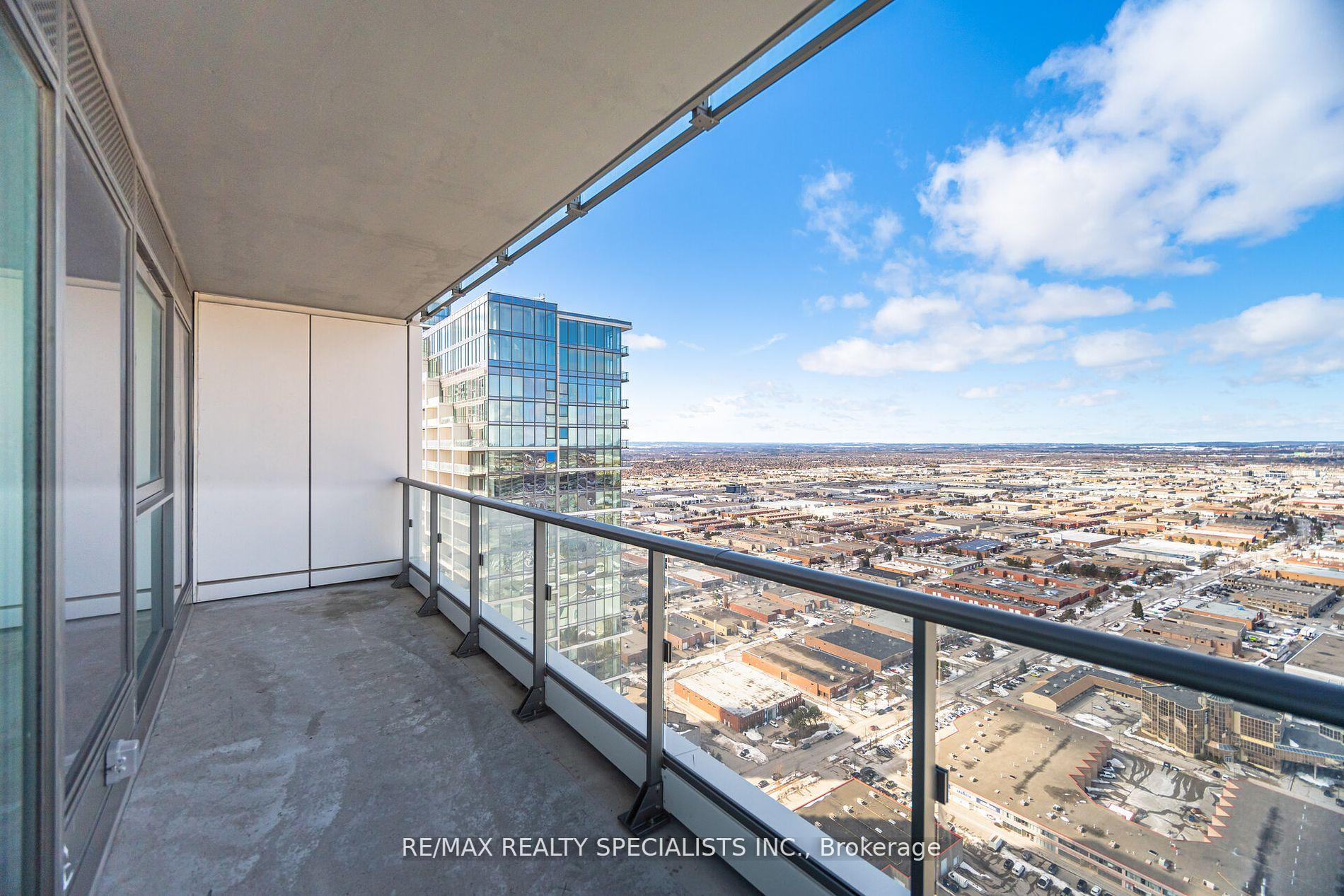 2 Bedrooms Condo at 7890 Jane,  Vaughan For sale