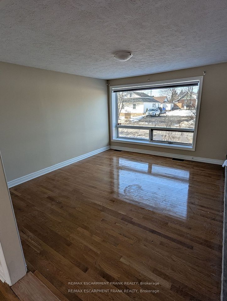 #1 - 1294 Highway 6, Hamilton, ON L8N 2Z7