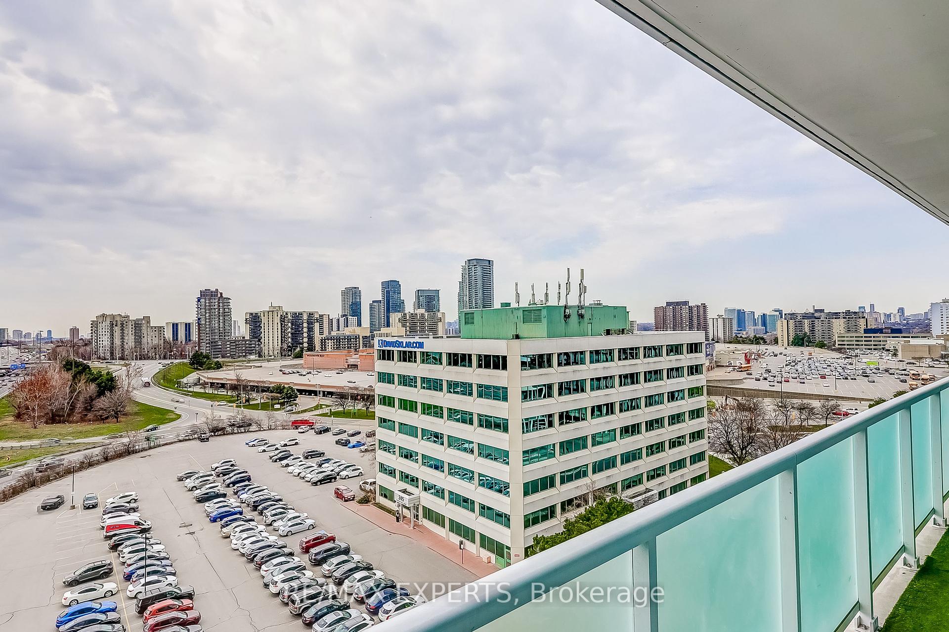 2 Bedrooms Condo at 188 Fairview Mall,  Toronto For sale