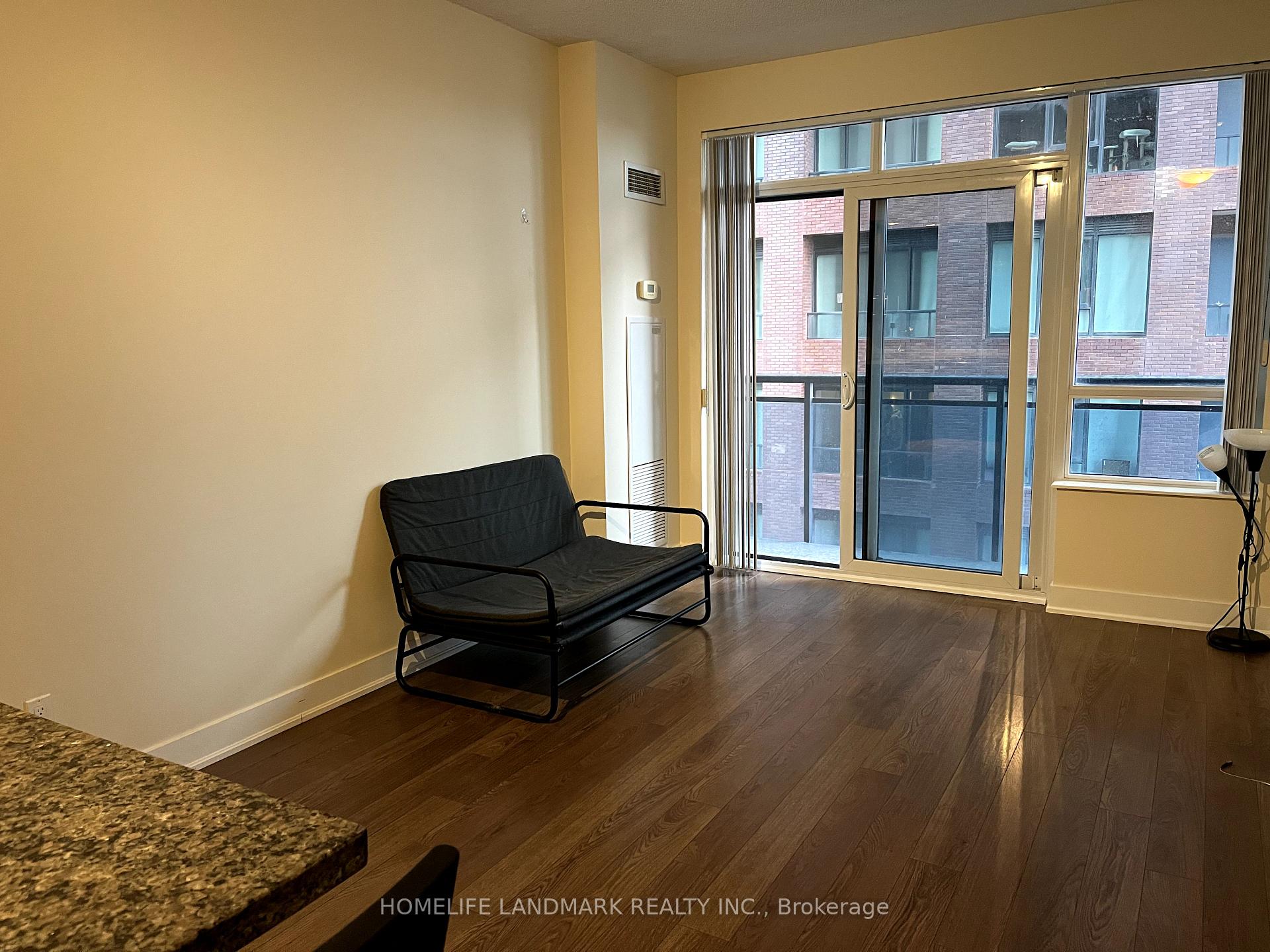 1 Bedroom Condo at 28 Linden, Toronto For sale