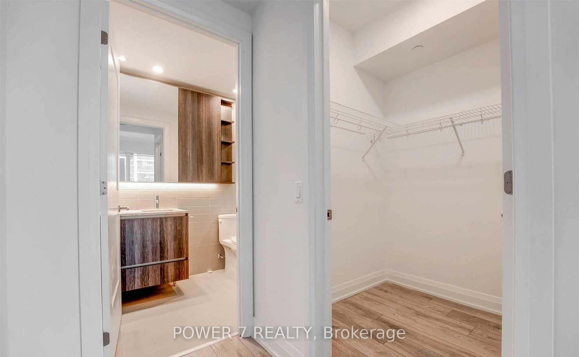 #1001 – 21 Park Street, Mississauga, ON L5G 1L7