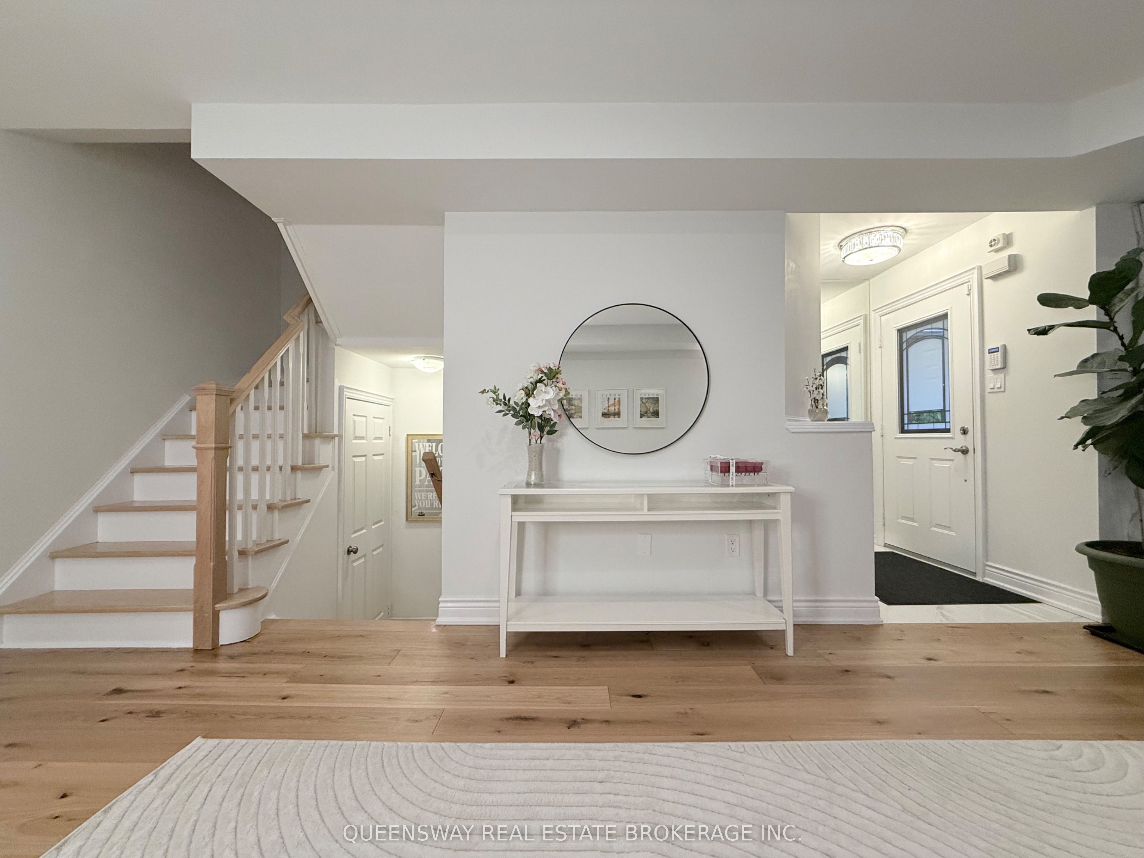 82 Roxton Road