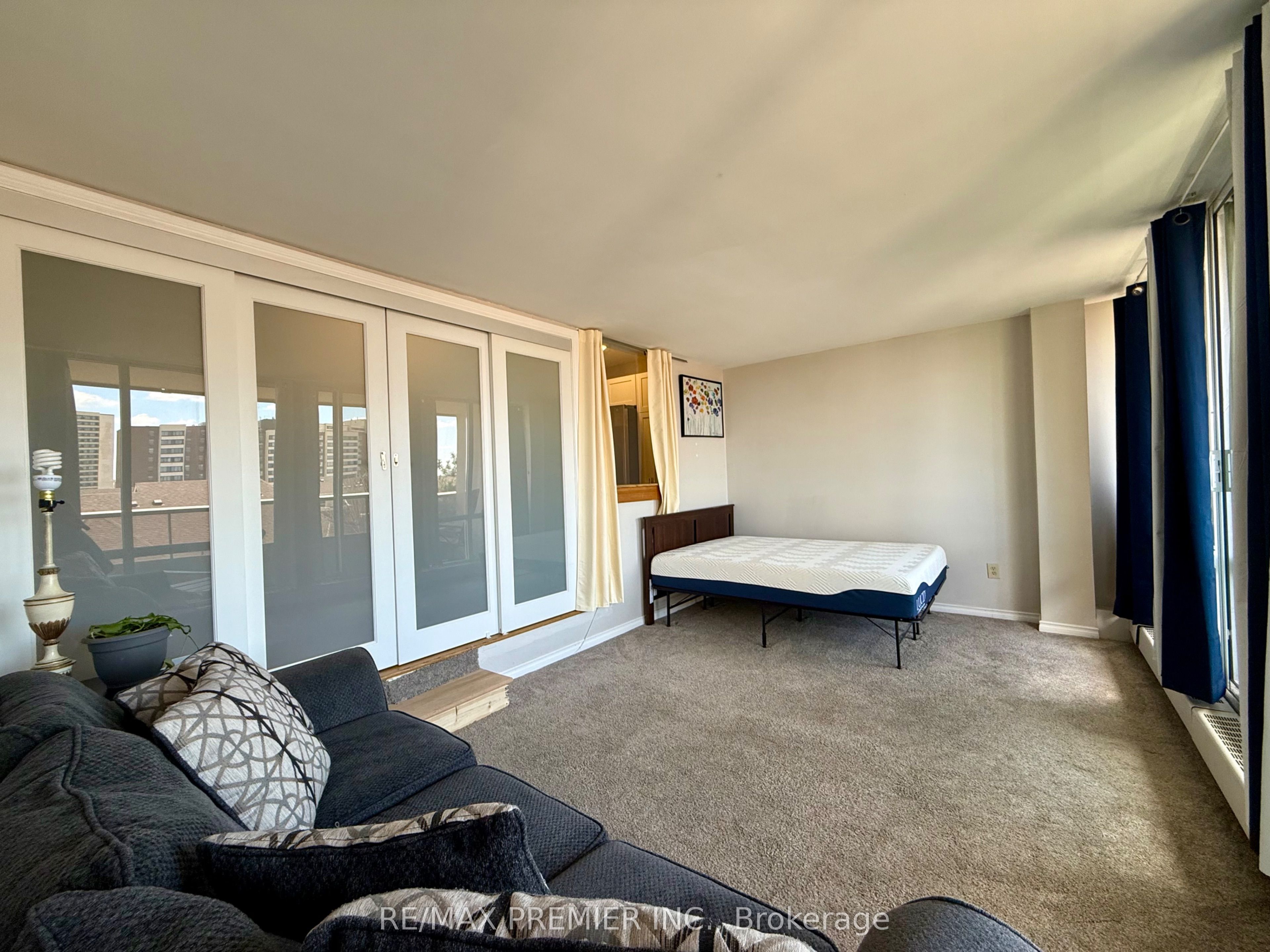 31 Four Winds Drive, #502