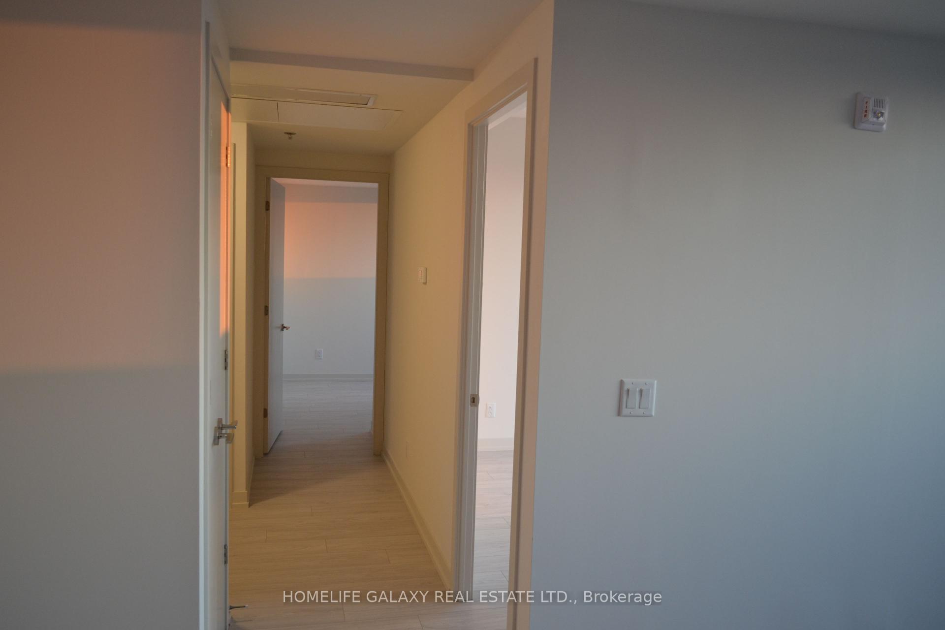 2 Bedrooms Condo at 90 Glen Everest, Toronto For sale