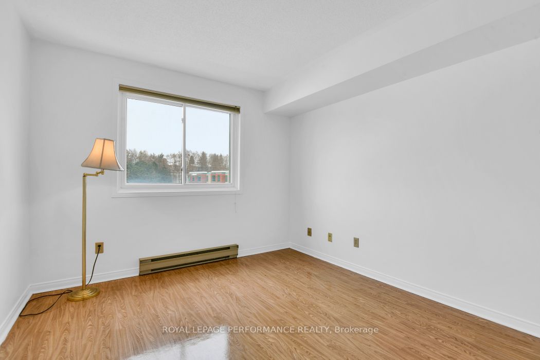 345 CENTRUM Boulevard W, #403