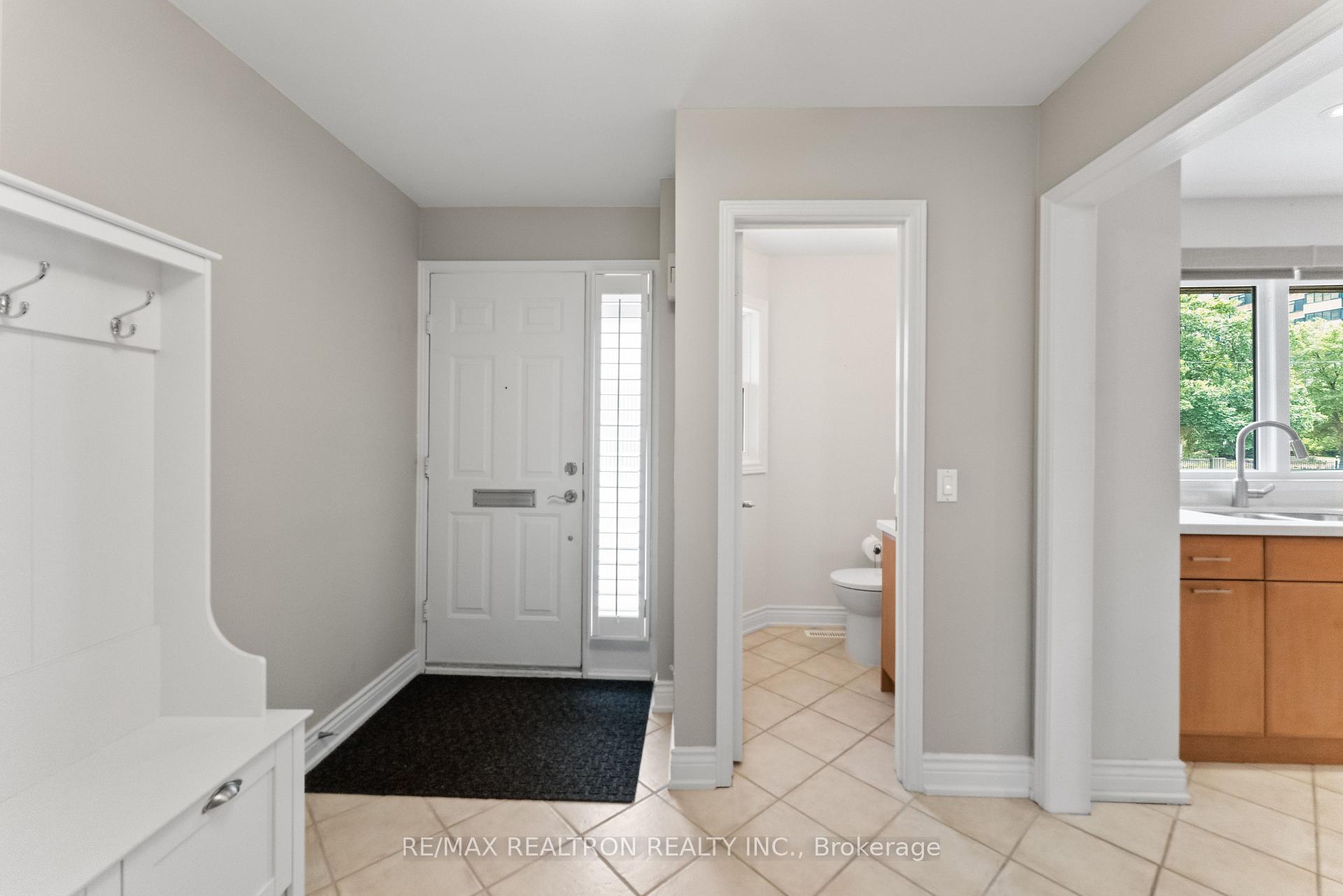 4 Bedrooms Condo at 316 Torresdale, Toronto For sale