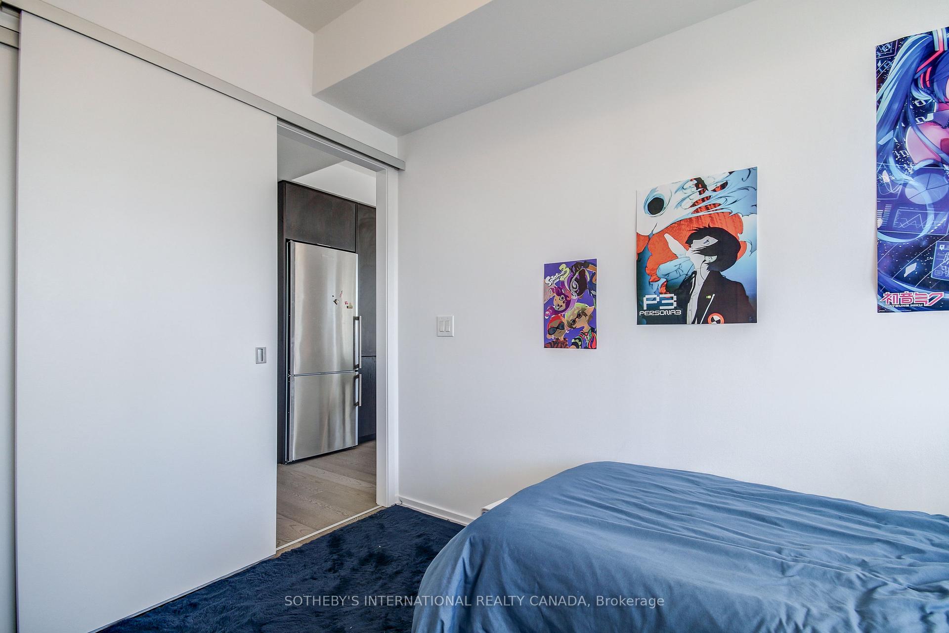 2 Bedrooms Condo at 1 Bloor, Toronto For sale