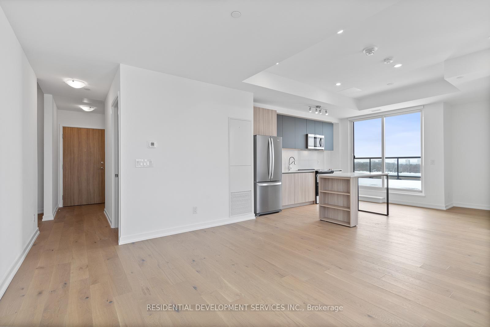 3 Bedrooms Condo at 3100 Keele,  Toronto For sale