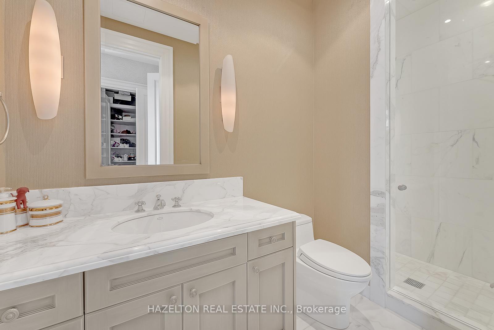 4 Bedrooms Condo at 118 Yorkville, Toronto For sale